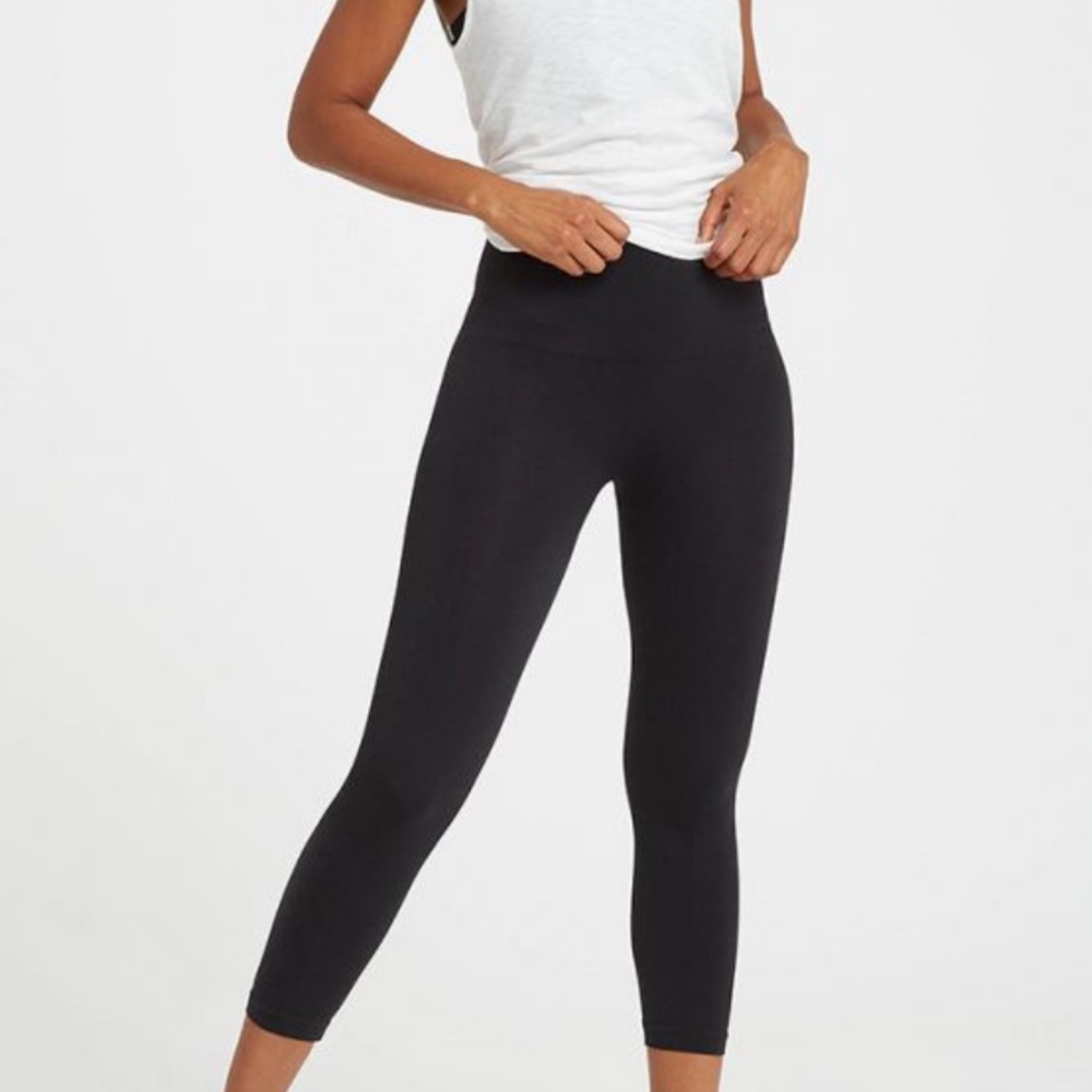 Spanx Look At Me Now Cropped Leggings